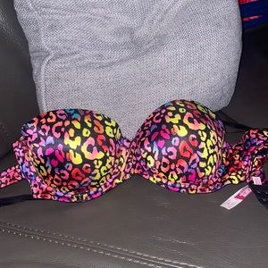 Victoria’s Secret PINK 36B Bra